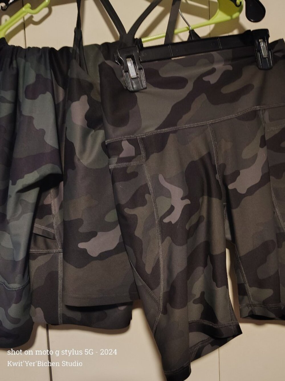 Old Navy Active set 4pc $25